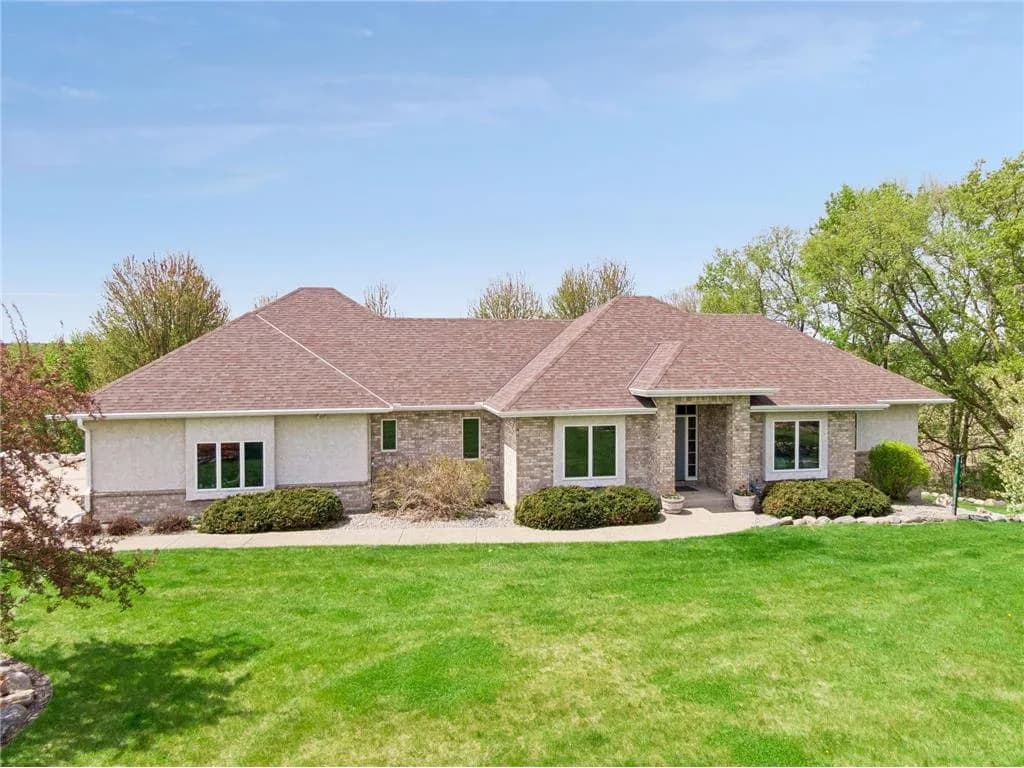 1755 Waconia Parkway S, Waconia